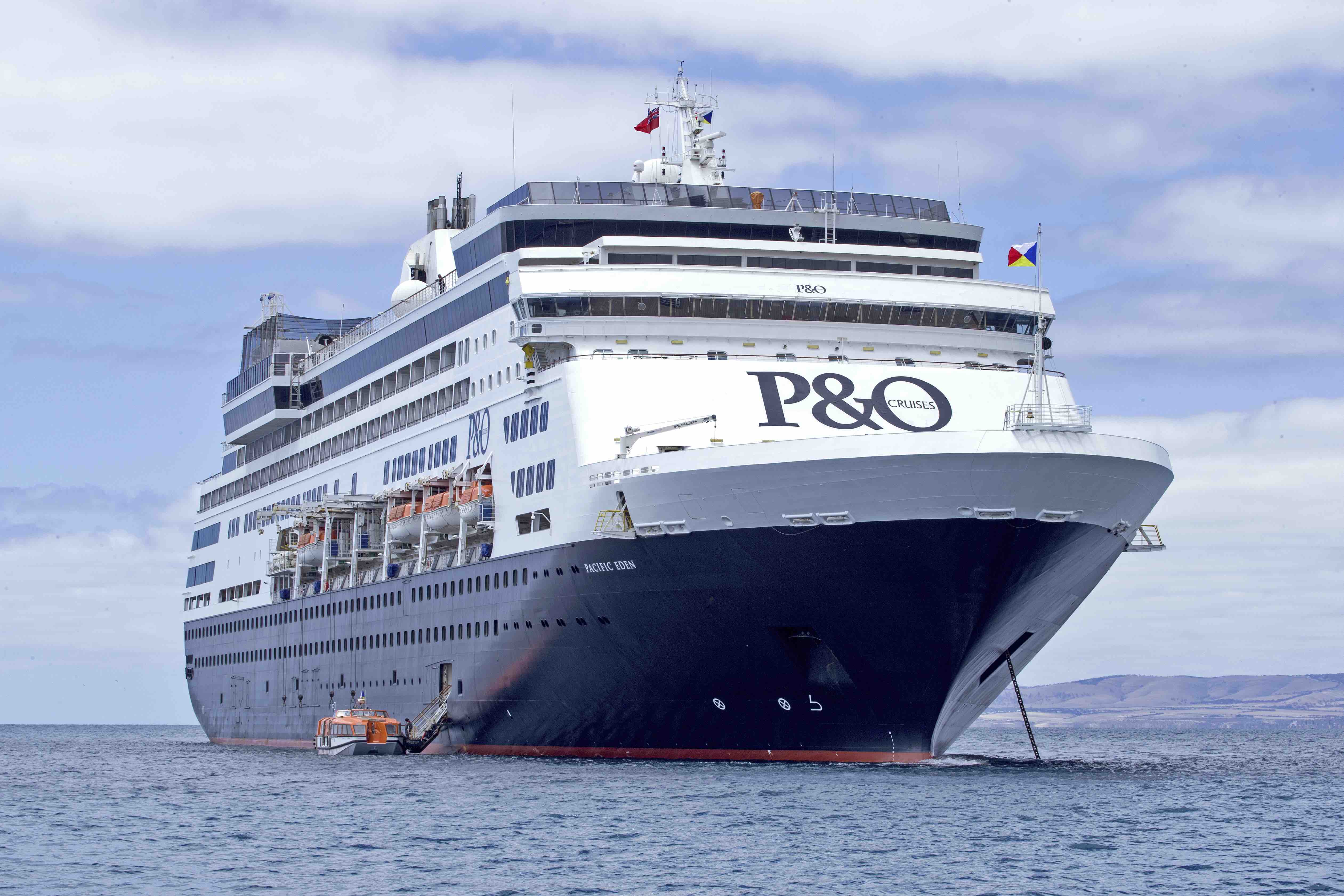 PO Cruises Pacific Eden maiden call to Kangaroo Island
